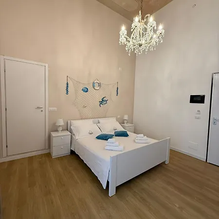 Konukevi Clemente House Centro Meravigliosa Matrimoniale *